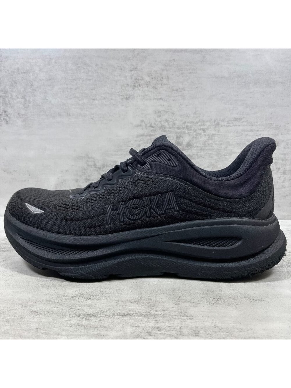 Hoka One One Bondi 9 Running Shoes - Women's Size 9.5 D Wide - Black